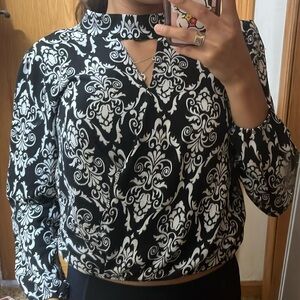 Flower pattern blouse